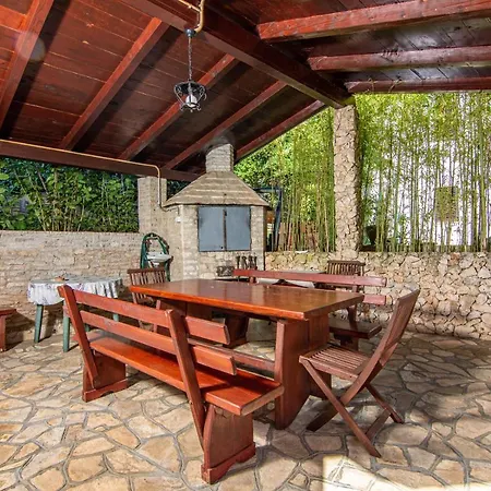 Apartmán With Parking Space Pjescana Uvala, - 7349 Pula